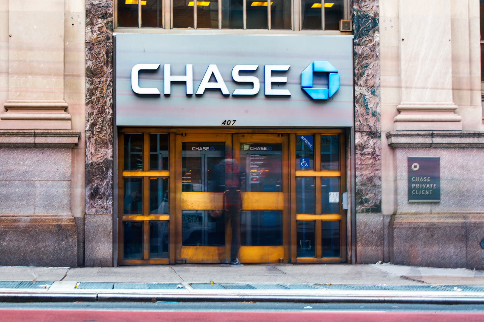 Chase credit cards - The minimum credit score you need for each card - featured image